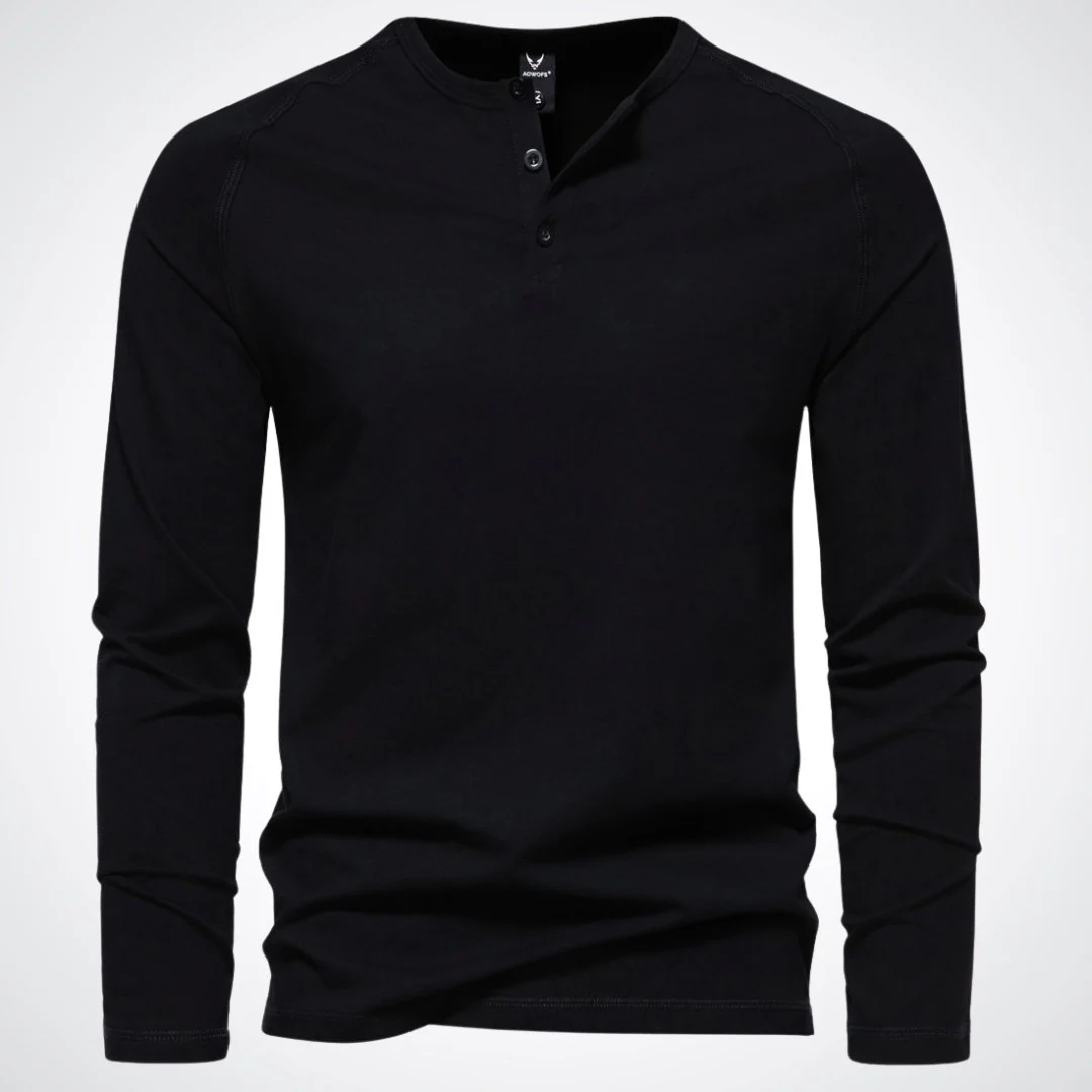 Men's Henley long sleeve - Long sleeves and button closure at the neck