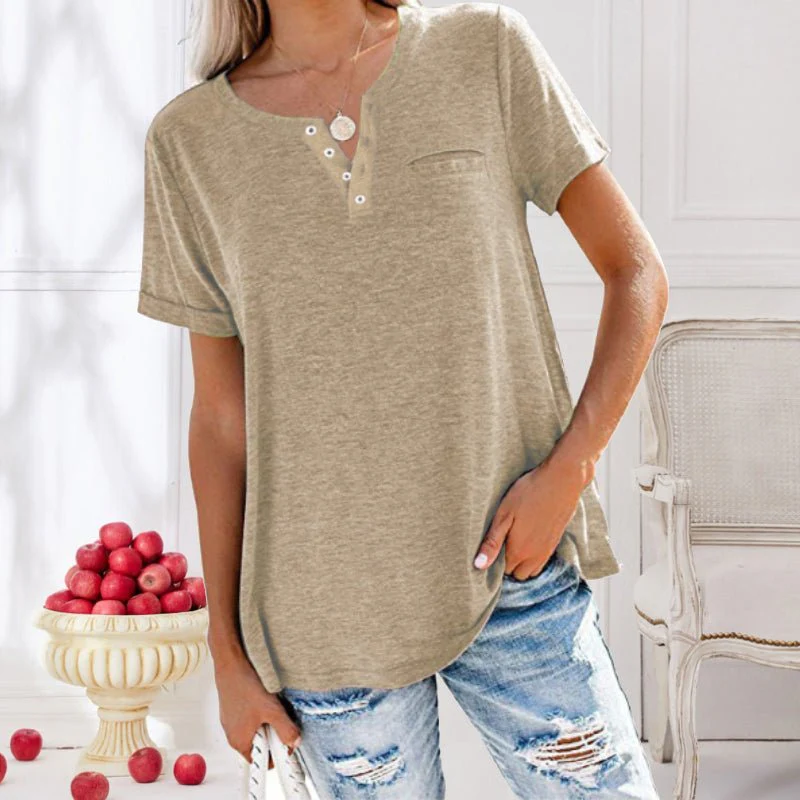 Loose-fitting henley top – Casual T-shirt with button detail 