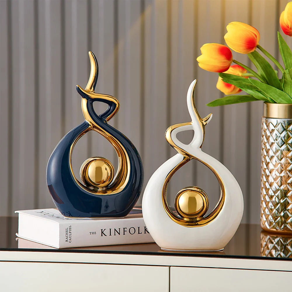 Aubelia – Ceramic Abstract Sculpture with Gold Accents
