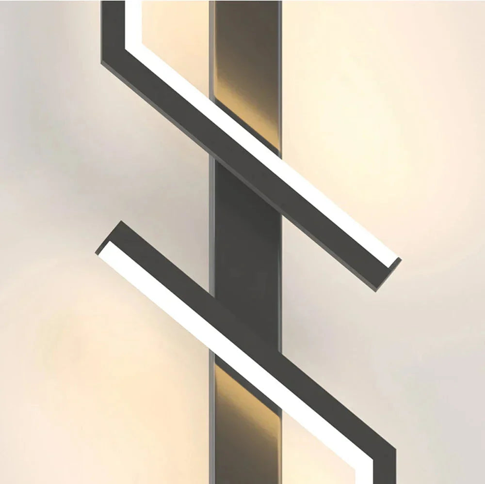 Mornia - Modern Wall Light