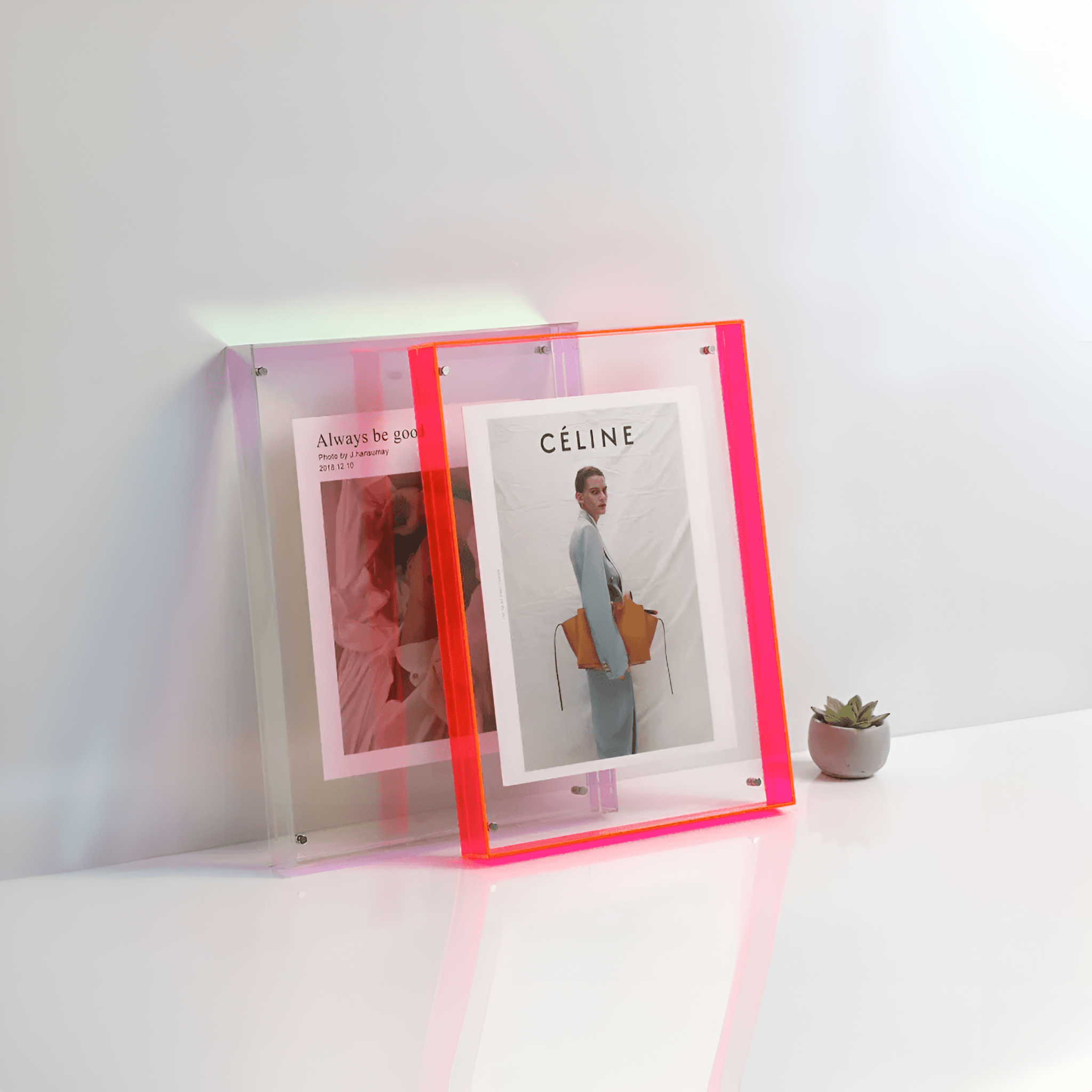 Diano - Transparent Acrylic Photo Frame Modern Minimalist Design