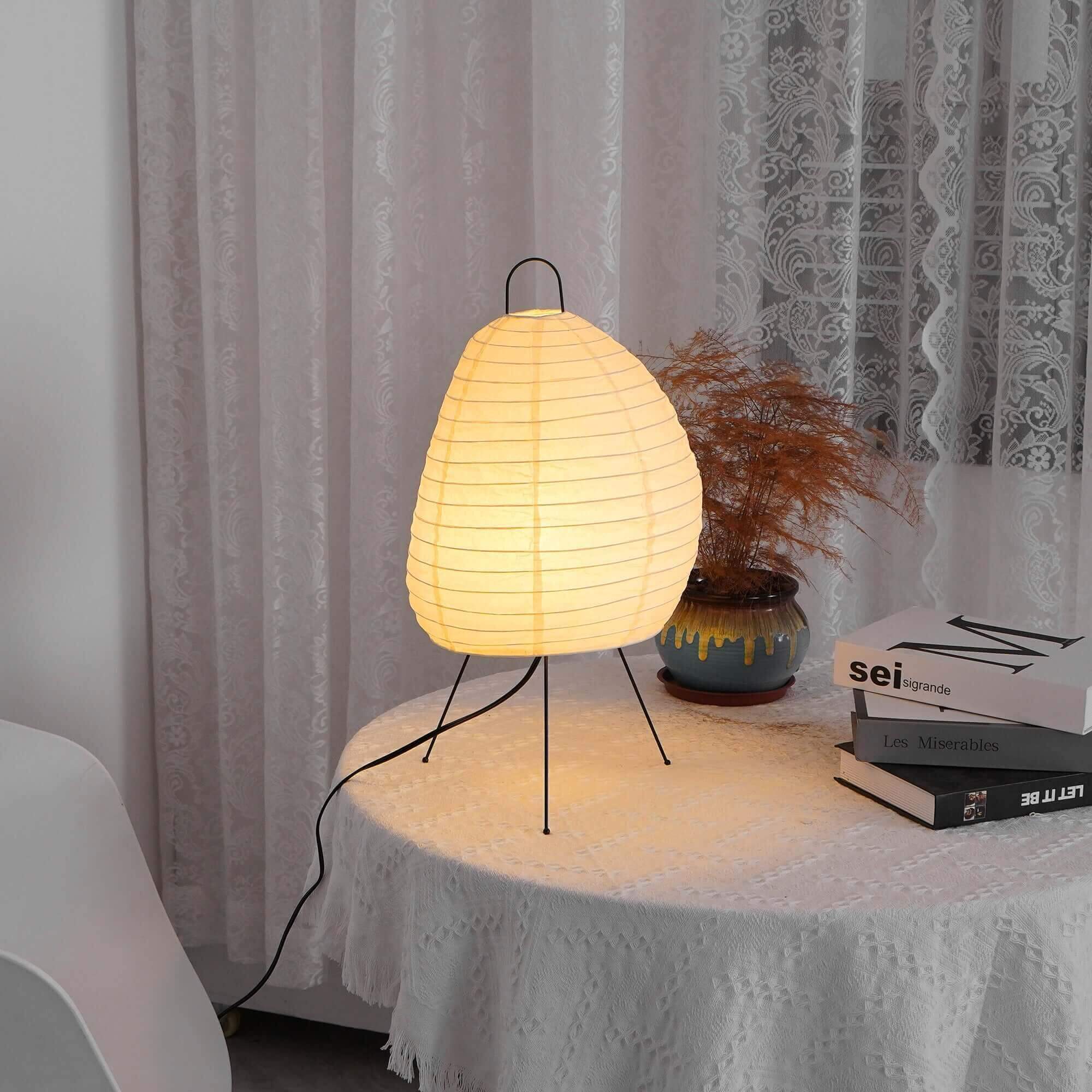Akarien - Table Lamp