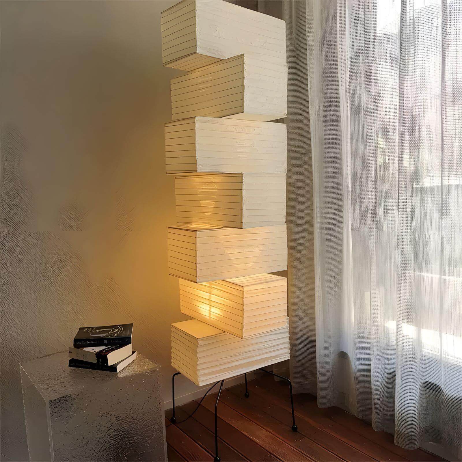 Akarithe - Floor Lamp