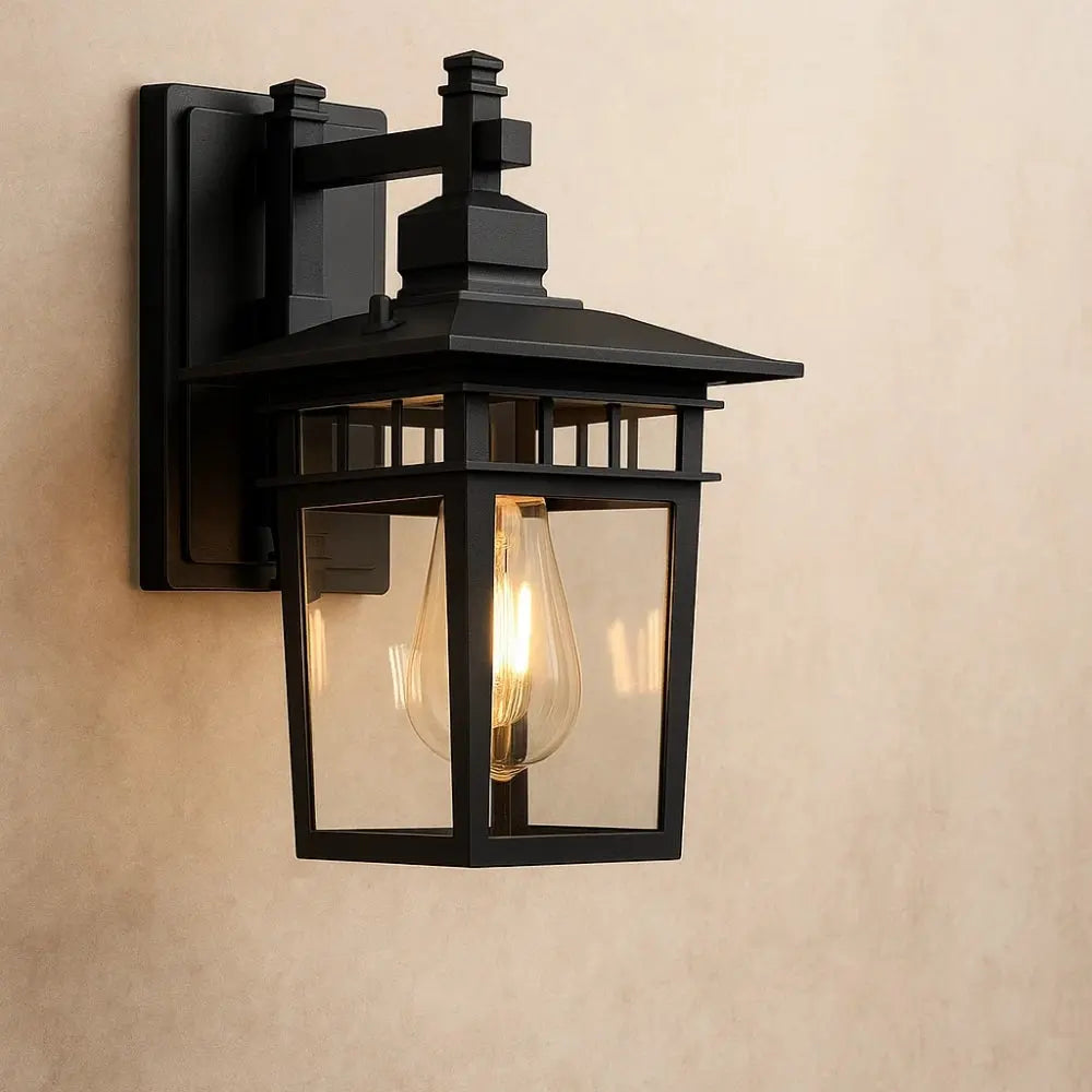 Alverion – Outdoor Wall Lantern