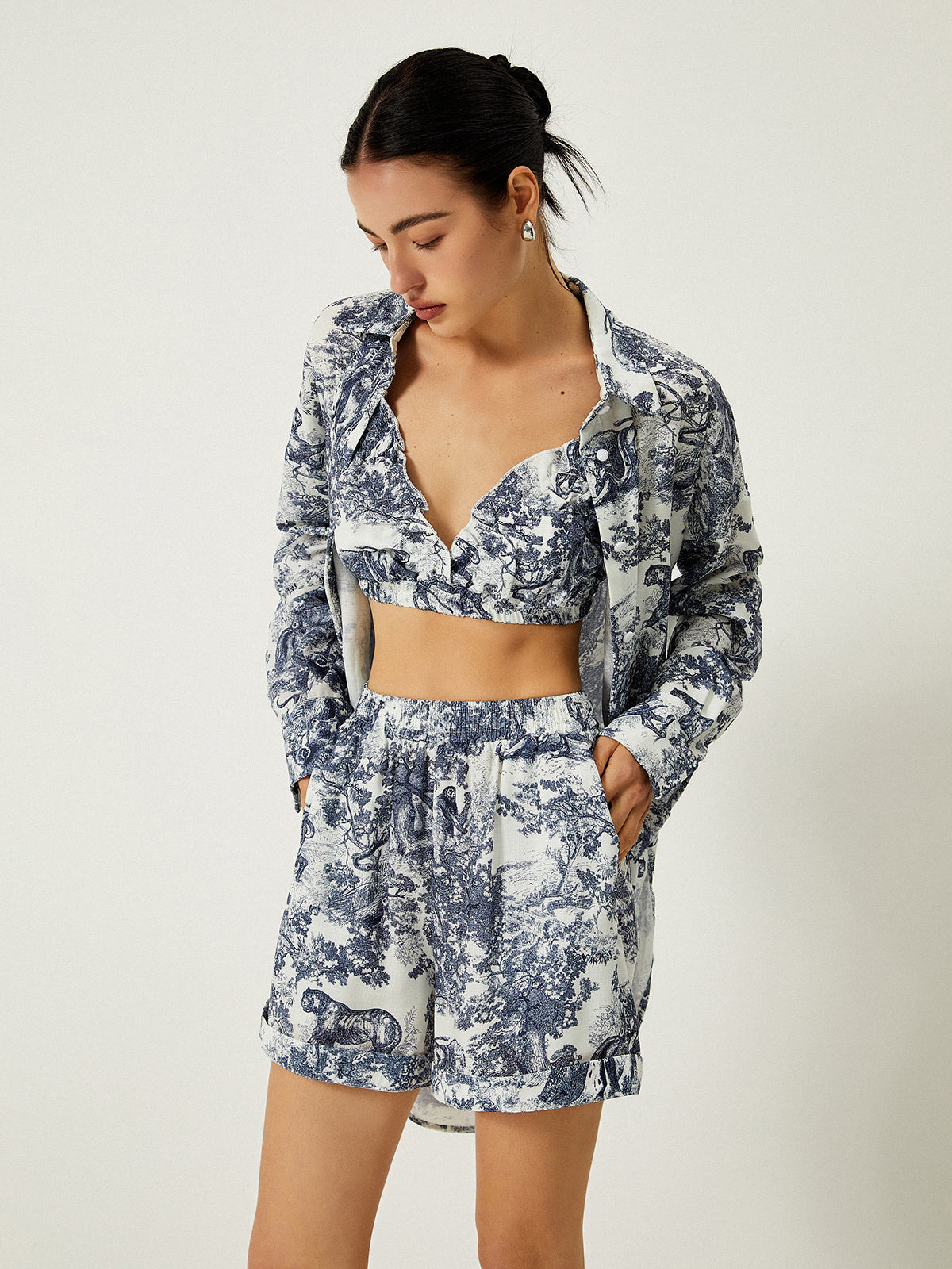 Gilda - three-piece short set with floral print 