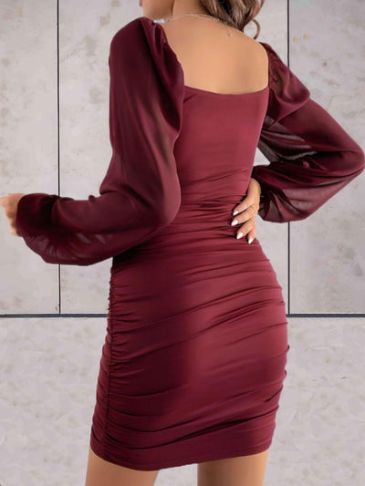 Livia - Elegante mini jurk met wijde mouwen