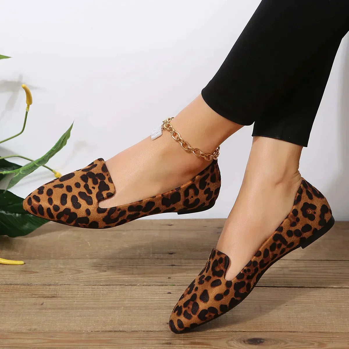 Ivy - Leopard loafers with pointed toe