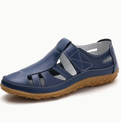 Eva - The retro flat sandals with closed toe