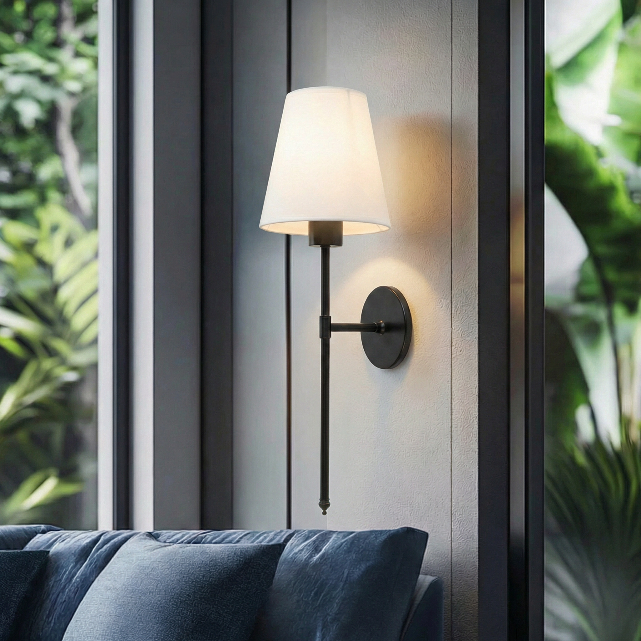 Elvarin - Rechargeable Wall Lamp