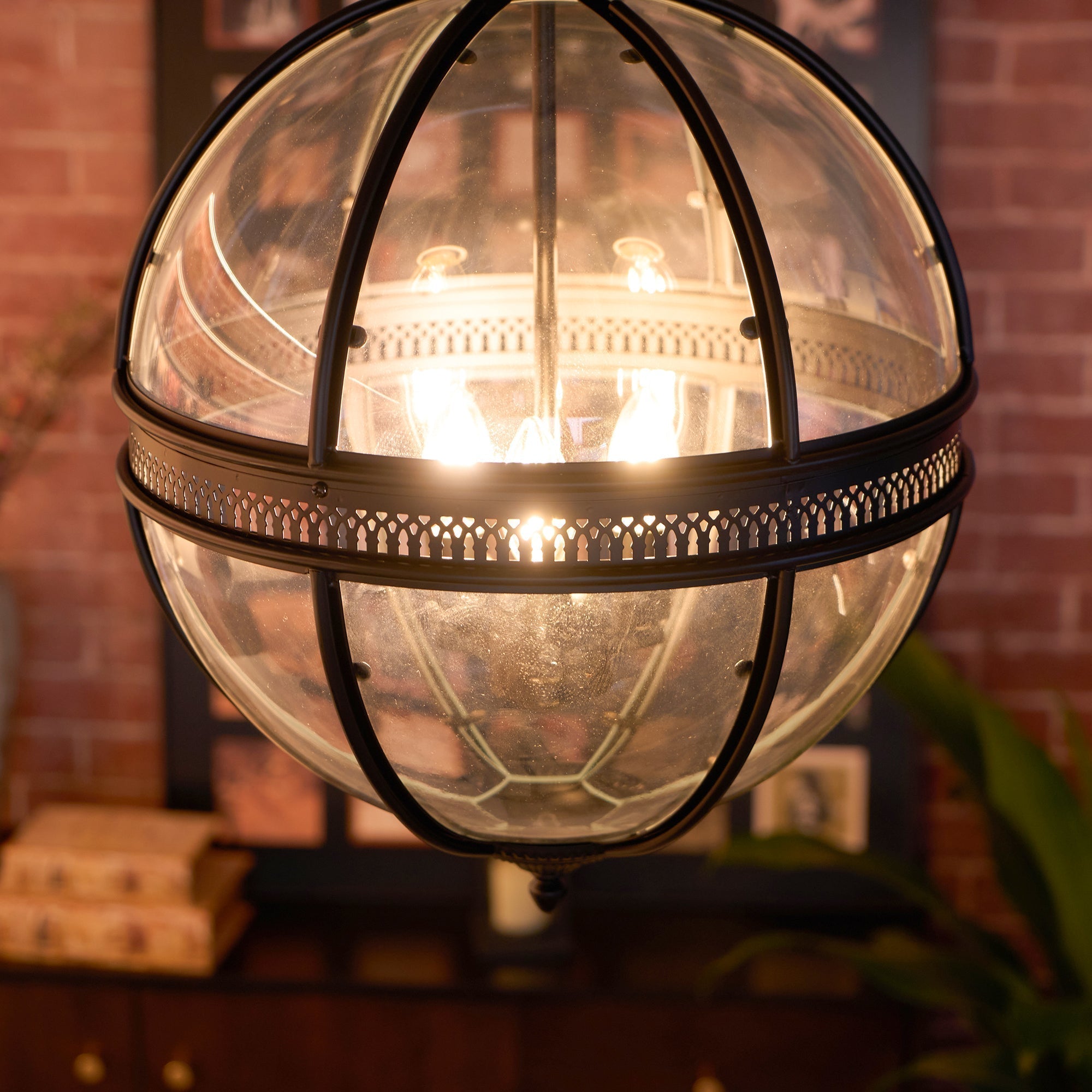 Vnora - Vintage Glass Pendant Light