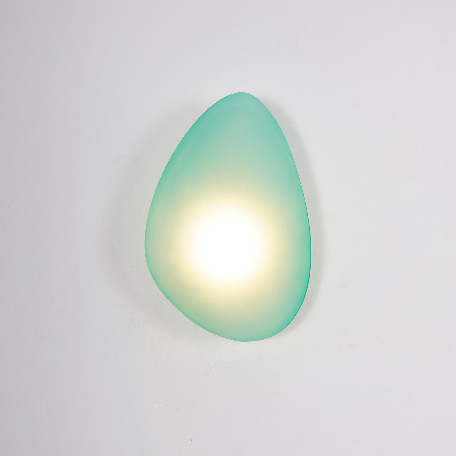 Cameron – LED Wall Lamp Oval Shade