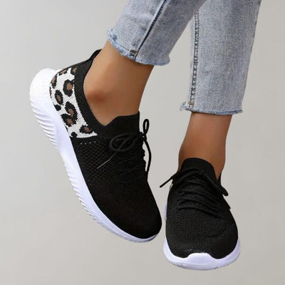 Eelin - Knitted walking boots for women