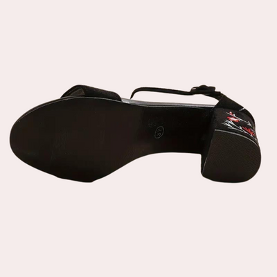 Elegant women's sandals with floral print