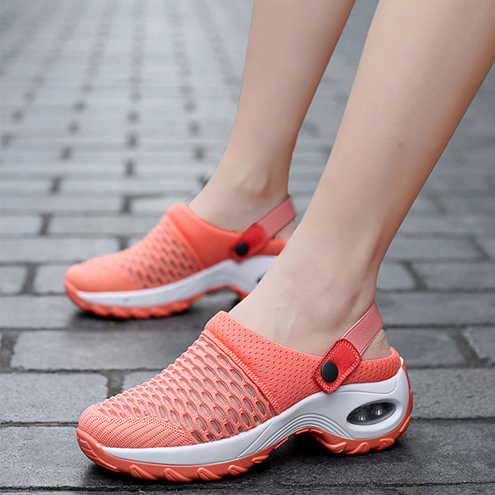 Lightweight women's sandals with air cushion