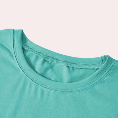 Kati - Playful cat &amp; pumpkin graphic shirt