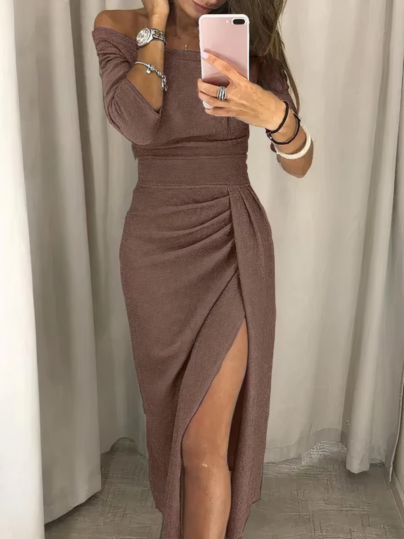 Brigette – Elegante Splitjurk voor Dames – Stijlvol & Verfijnd