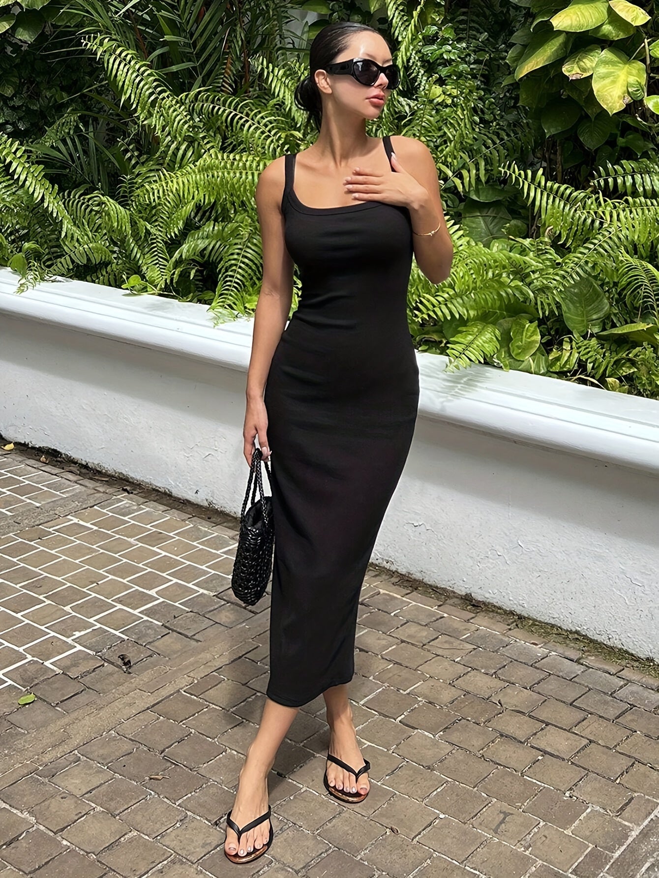 Charlotte | Elegante Zomerjurk met Verleidelijke Split – Zwarte Maxi Jurk voor Dames