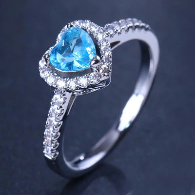 Isara - Heart-shaped Engagement Ring