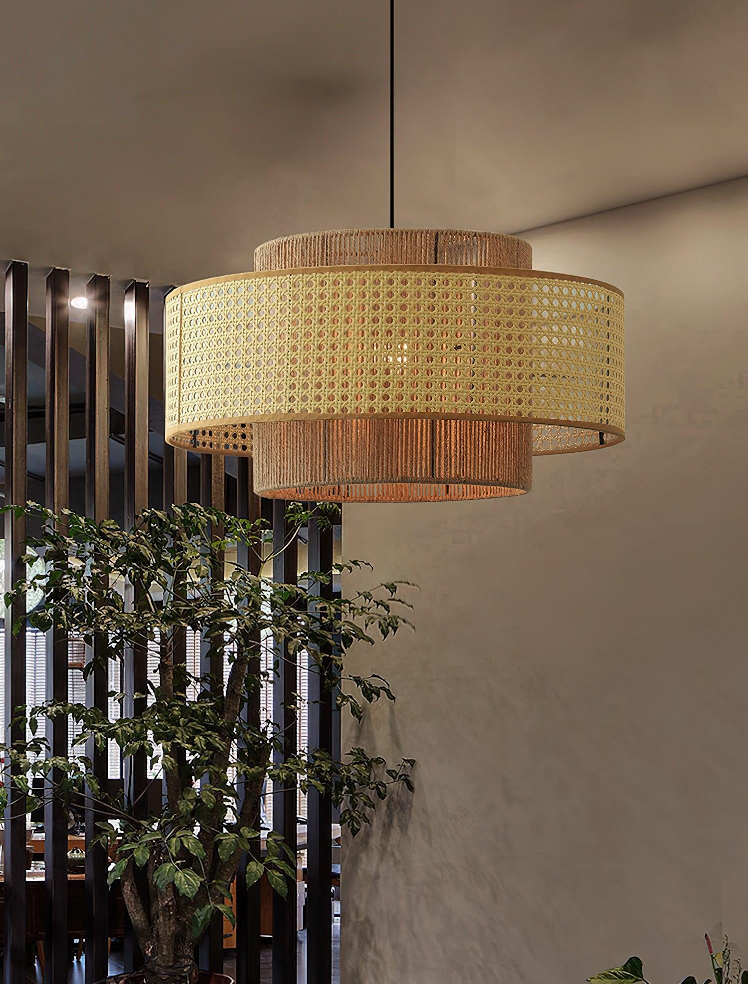 Ulshayra – Concentric Rattan Pendant Light