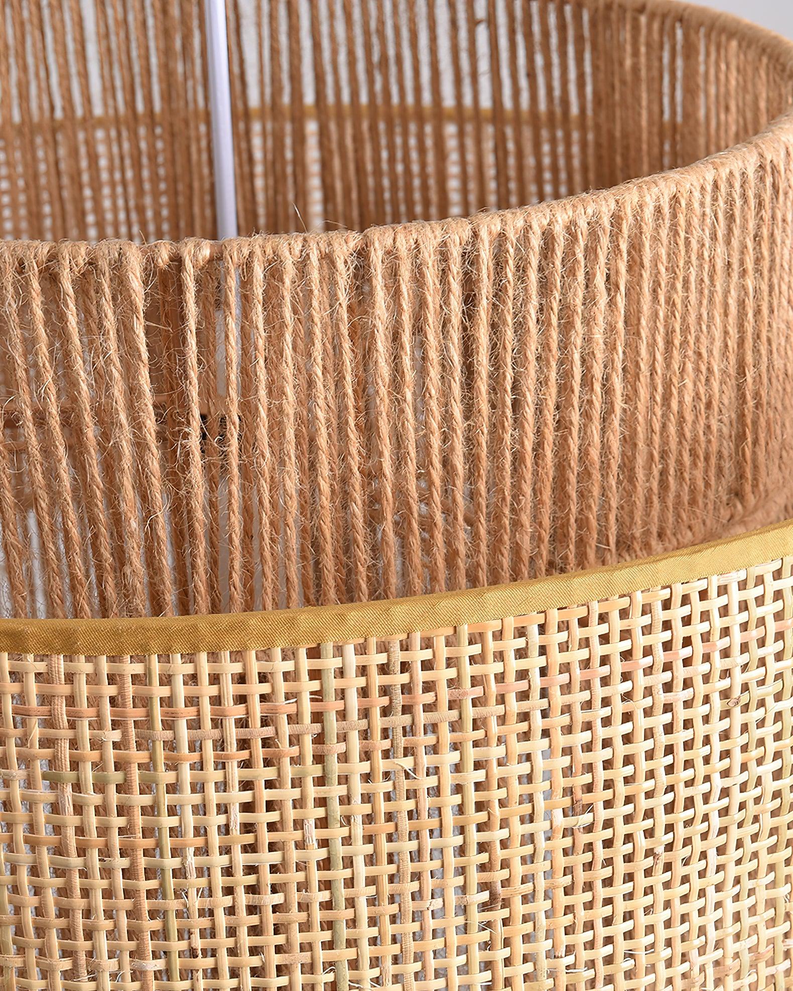Ulshayra – Concentric Rattan Pendant Light