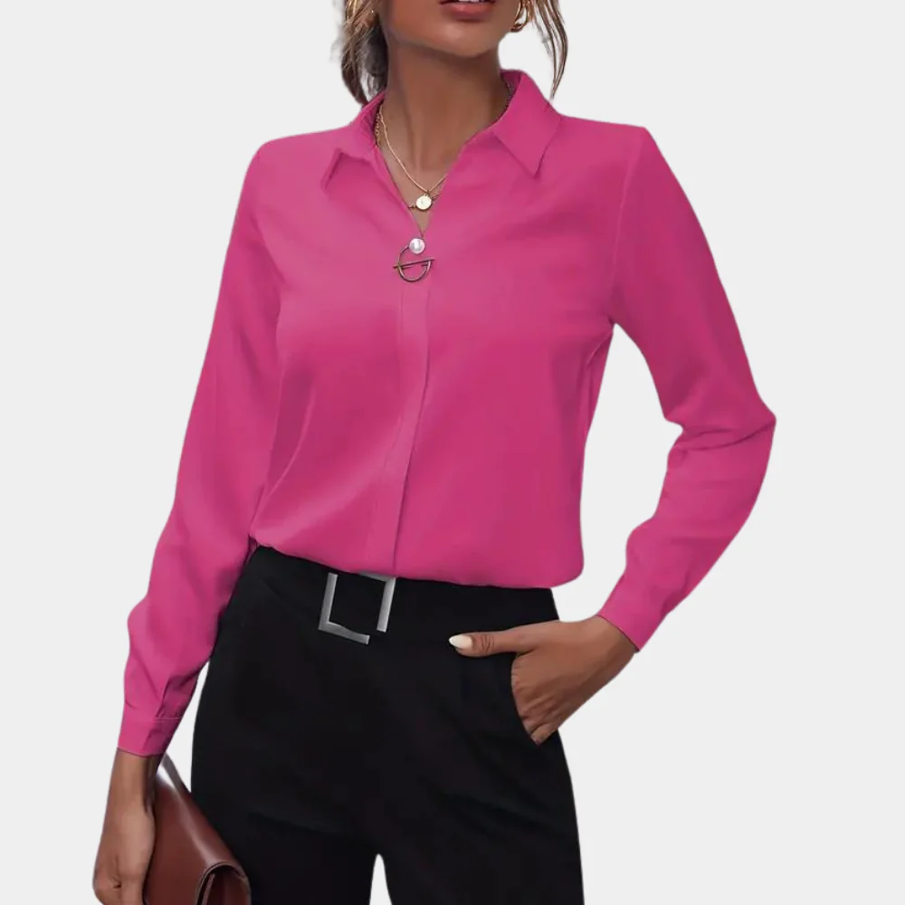 Dames blouse met lange mouwen – Klassieke kraag en metalen detail