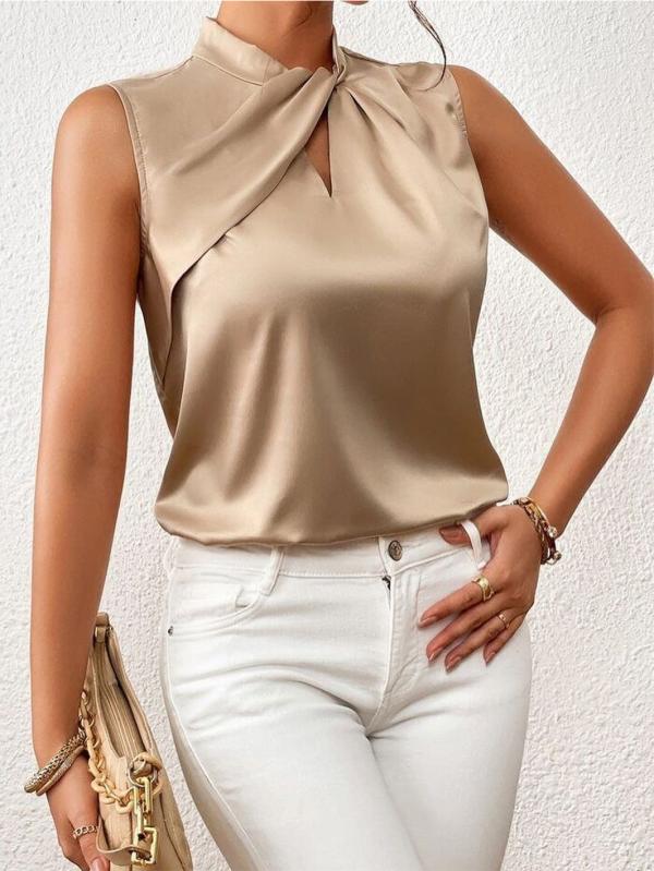 Dames mouwloze satijnen top – Gekruiste halslijn met keyhole detail
