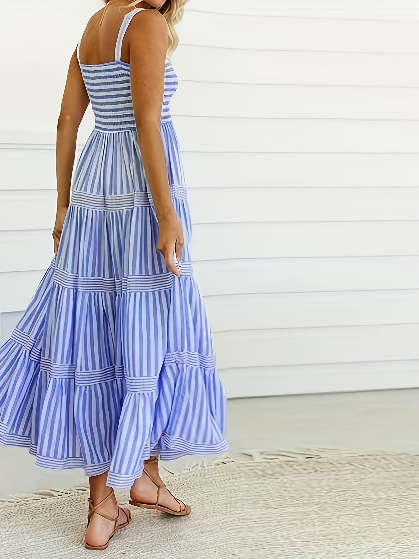 Darla | Stijlvolle Gestreepte Maxi Jurk met Elegante Pasvorm