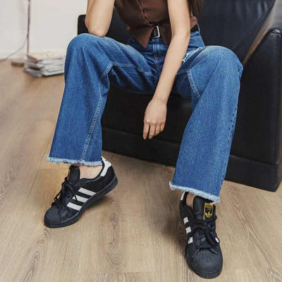 Denise | Vintage Straight-Leg Jeans for a Timeless Look