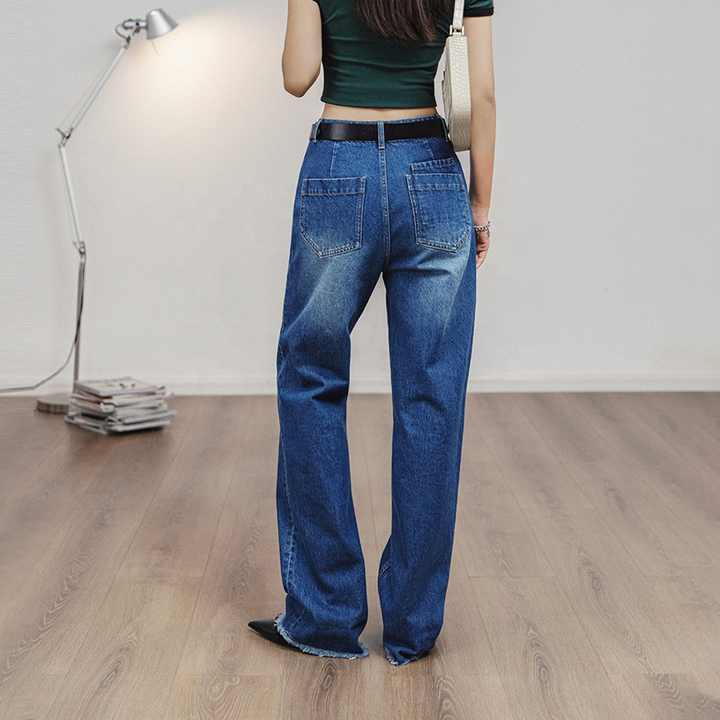 Denise | Vintage Straight-Leg Jeans for a Timeless Look