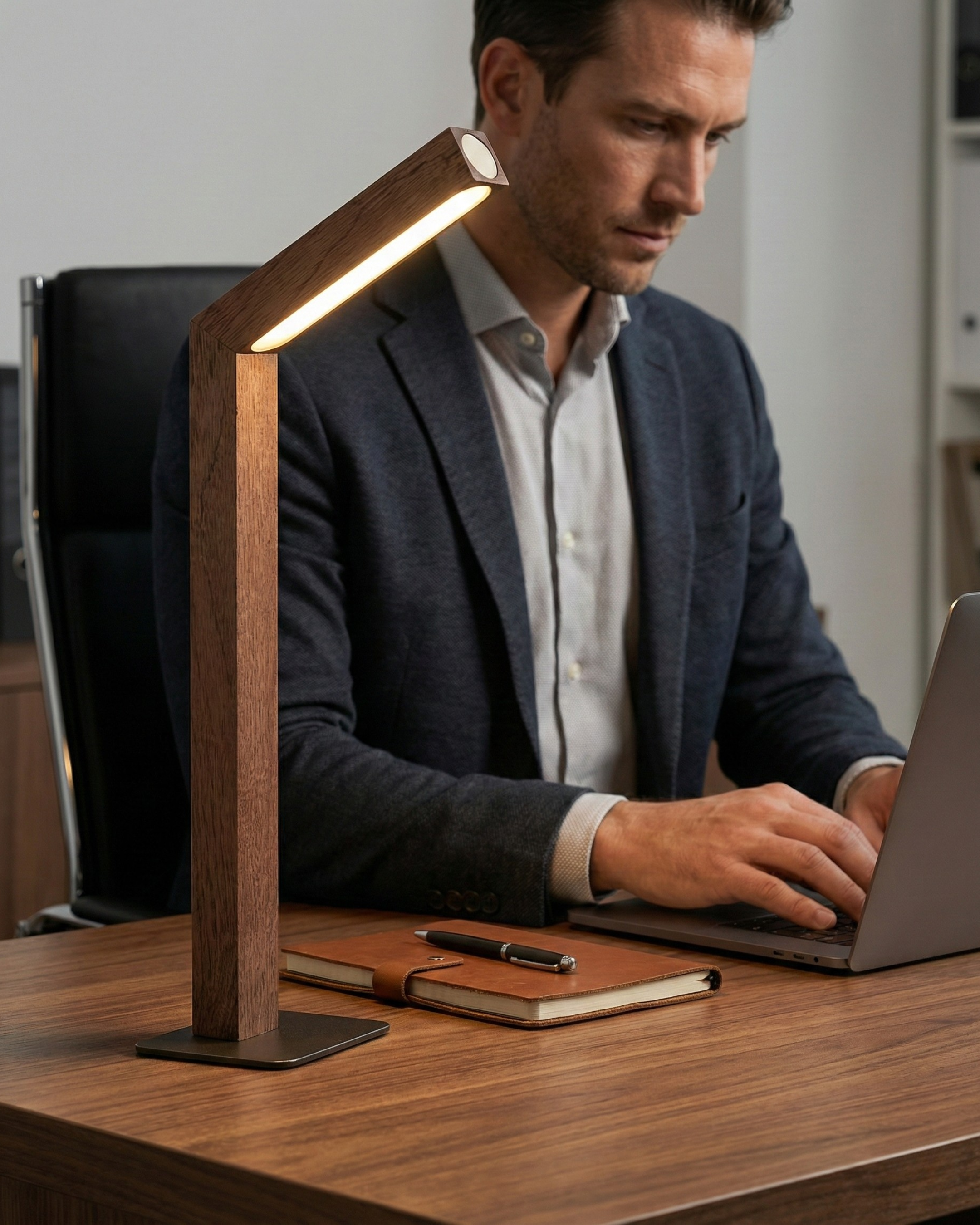Woodi – Cordless Table Lamp