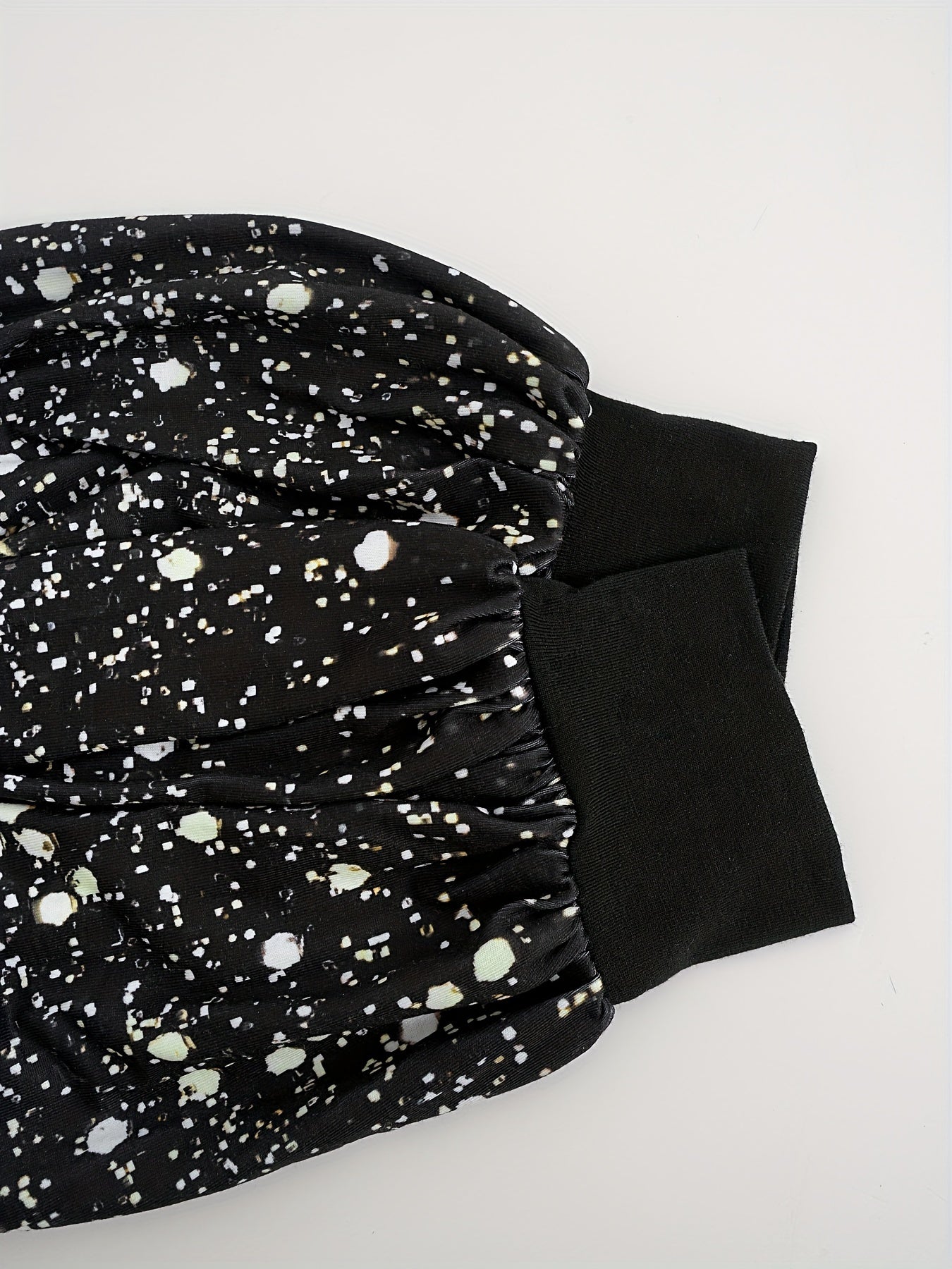 Doutzen | Trendy Two-Piece Set with Elegant Print for Women 