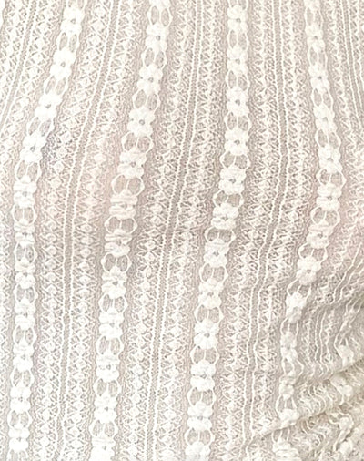 Gionella - Elegant Sleeveless Lace Top with Asymmetrical Hem 