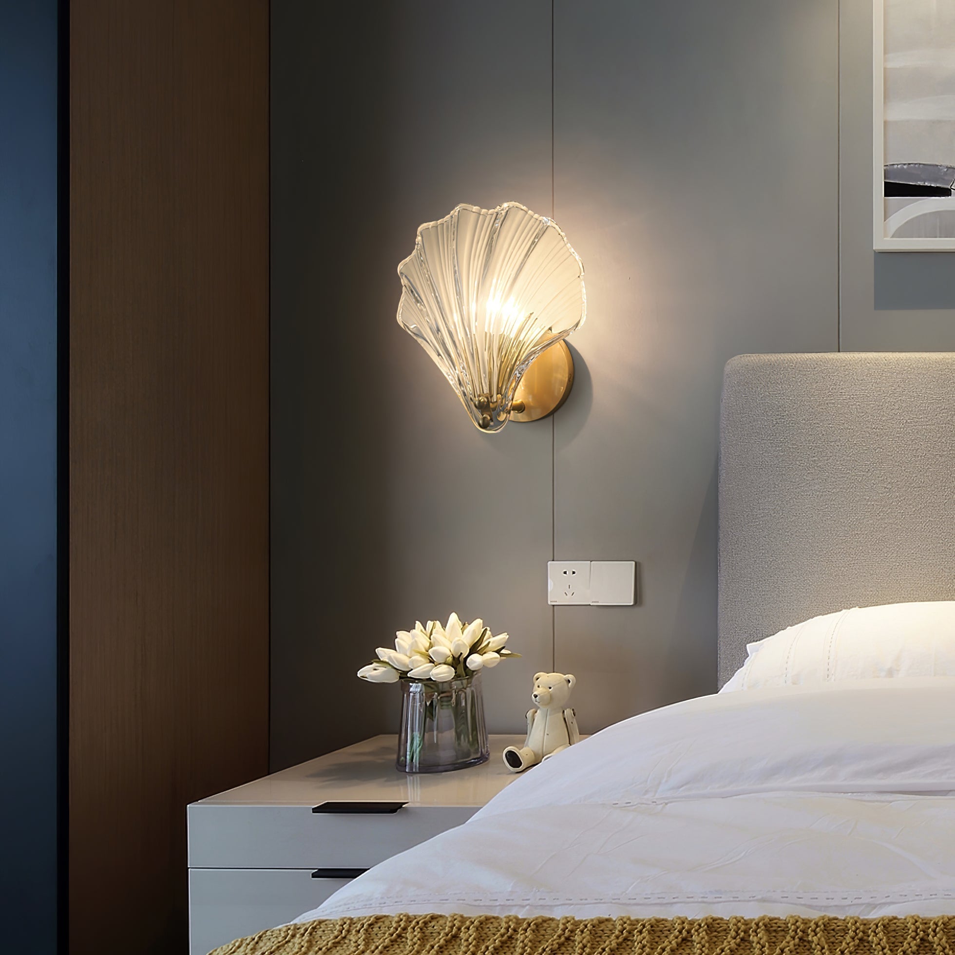 Coman - Brass LED Shell Wall Sconce