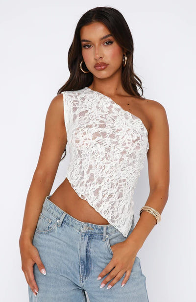 Helisara - Elegant Lace Top