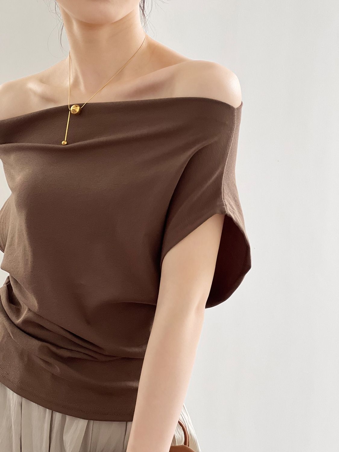 Georgia | Stylish Off-Shoulder Top with Elegant Fit