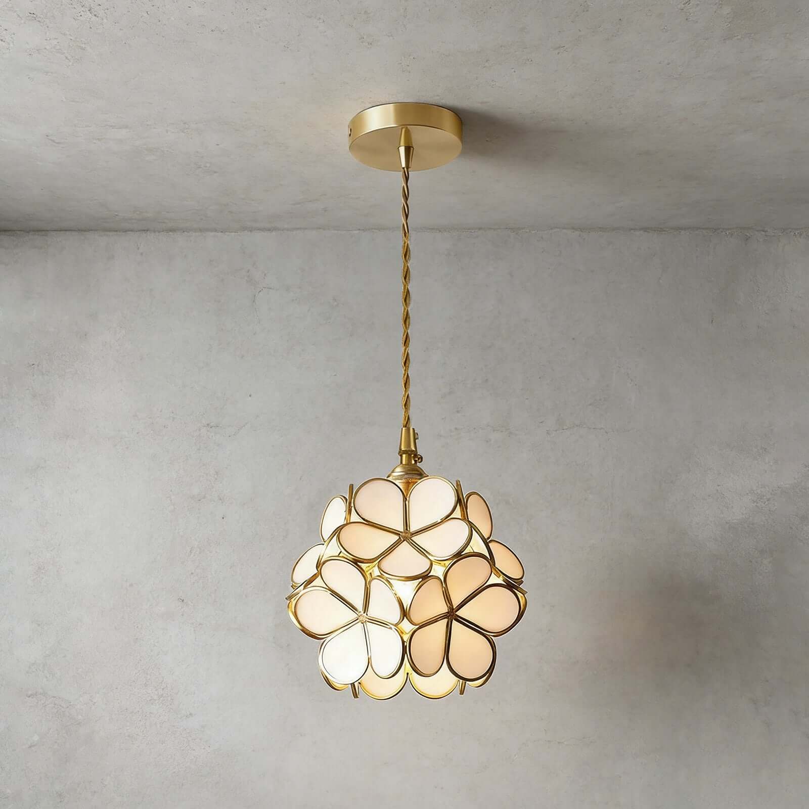 Geloura - Petal Glass Pendant Light