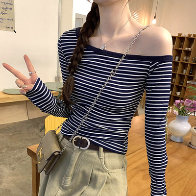 Gwen | Elegant Off-the-Shoulder Striped Top