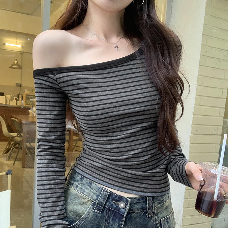Gwen | Elegant Off-the-Shoulder Striped Top