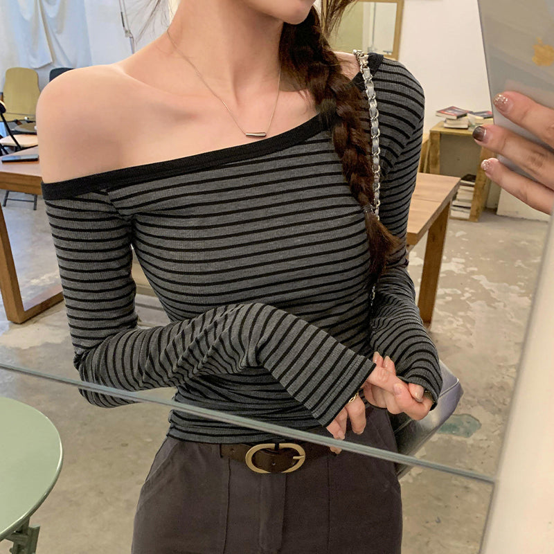 Gwen | Elegant Off-the-Shoulder Striped Top