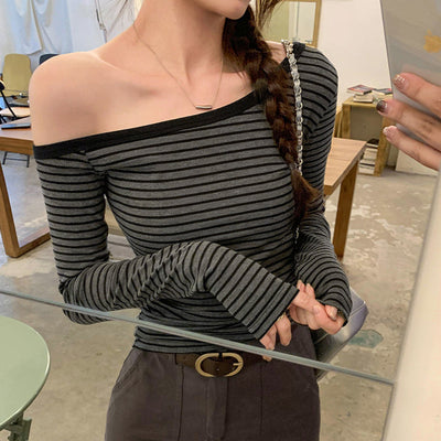 Gwen | Elegant Off-the-Shoulder Striped Top