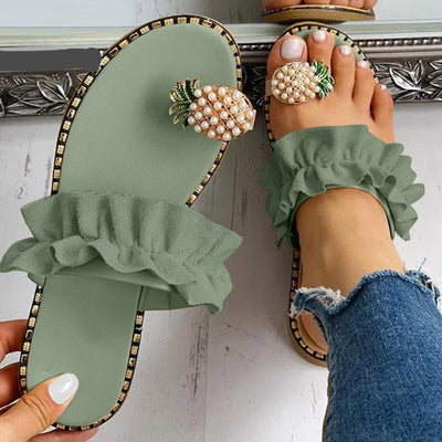Livia - sandals with ruffles and pineapple details