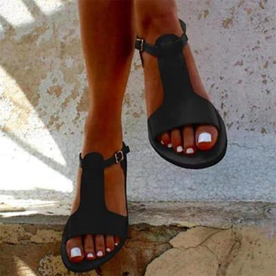 Classic flat sandals for women