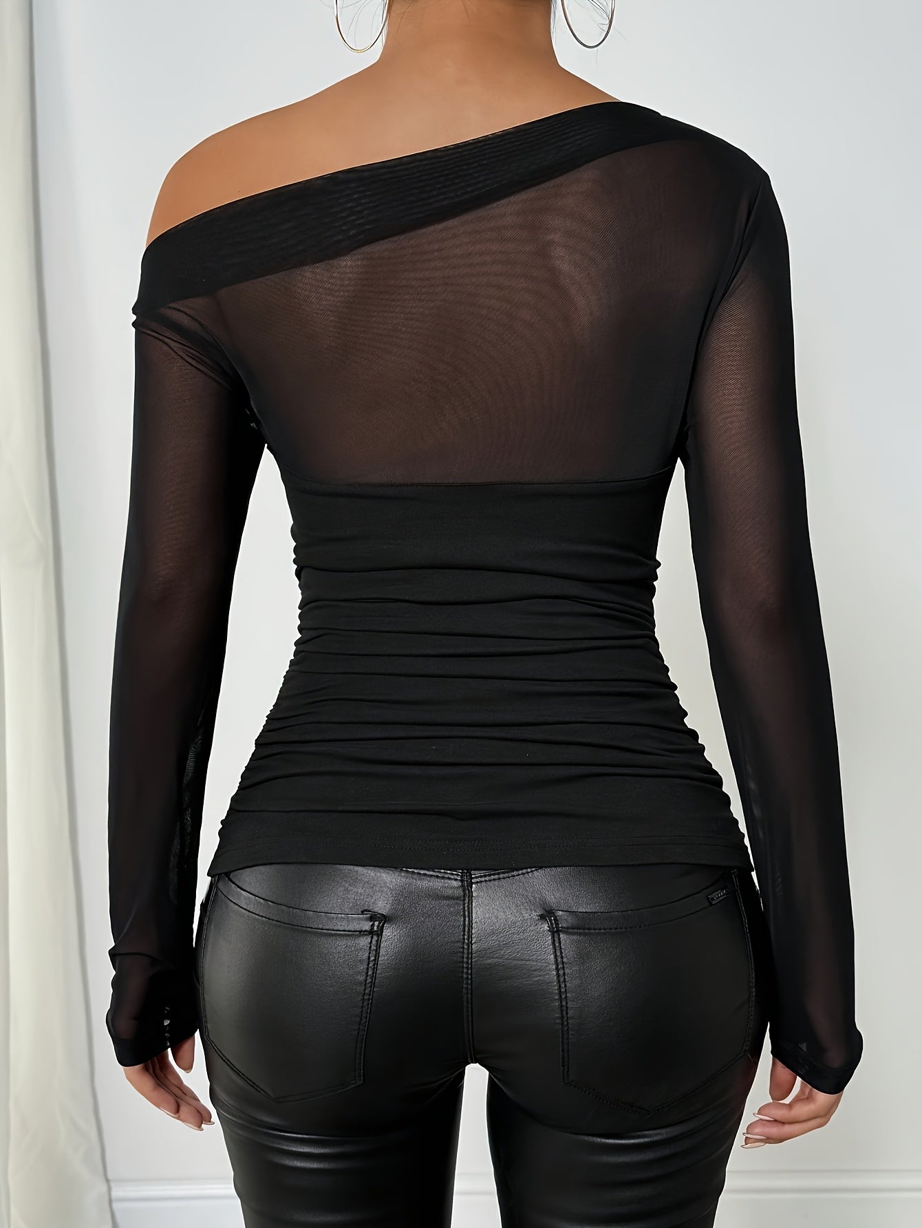 Hanna | Elegant Black Top with Mesh Details 