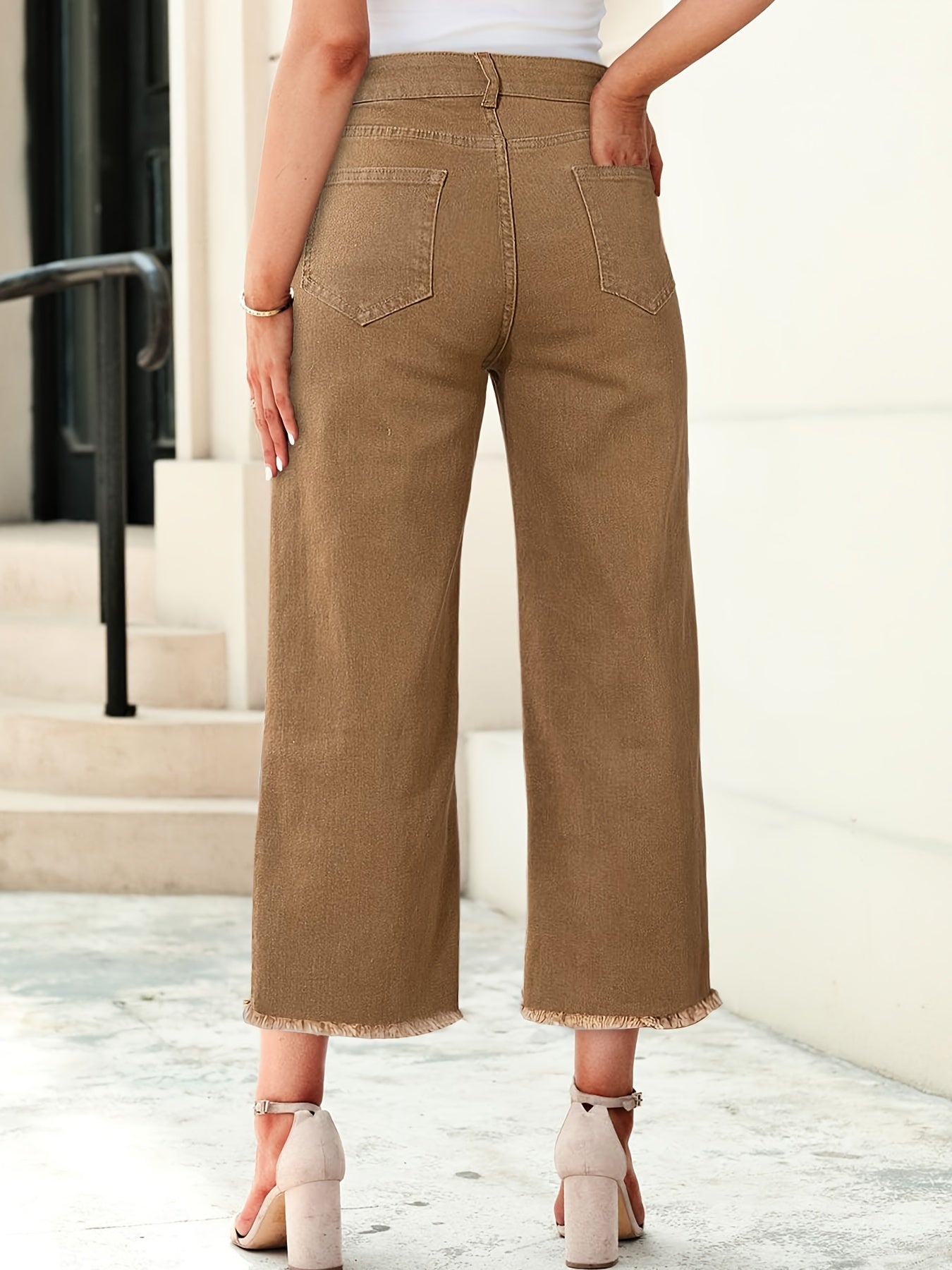 Ines | Trendy Enkelbroek met Rafelige Zoom