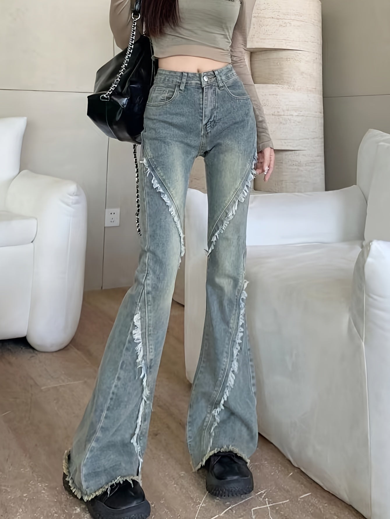 Ivana | High-Waist Flared Jeans with Frayed Hem