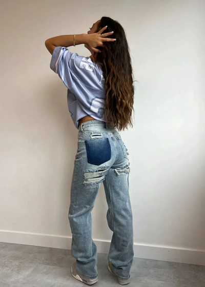 Straight fit jeans met distressed look – Vintage denim met eigentijdse details