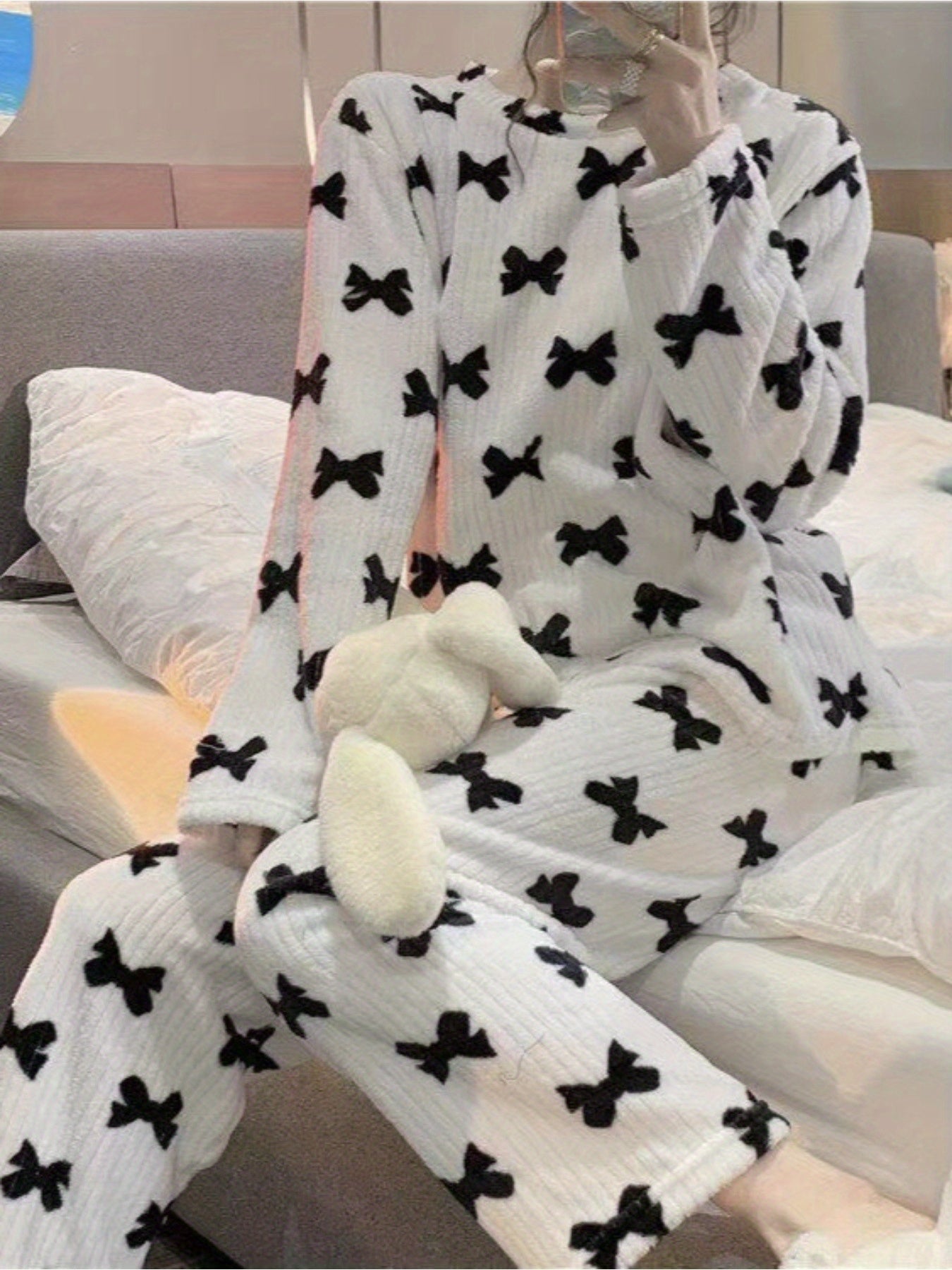 Jacqueline | Cozy Fleece Pyjama Set with Bow Print 