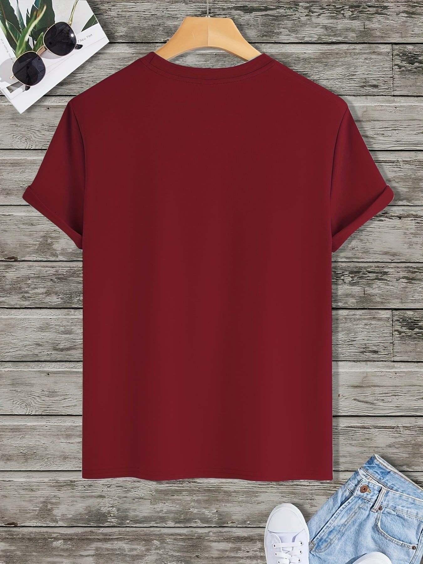 Joel | Men's T-Shirt with Mountain Climbing Print - Casual and Breathable 