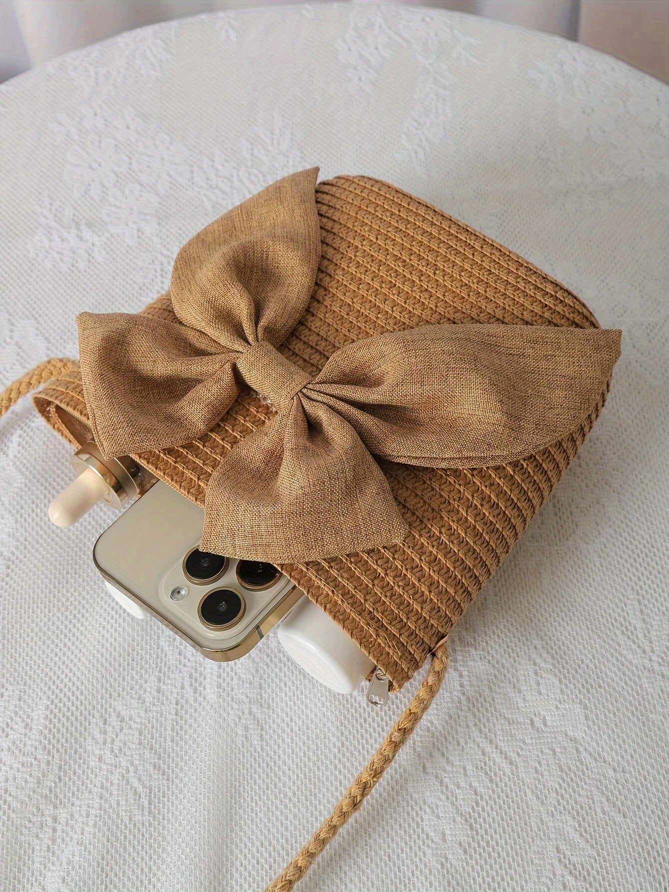 Julia | Boho Stro Crossbody Tas met Strik of Bloem – Perfect voor Zomerse Uitjes!