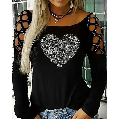 Cut-out top met hartdetail – Glam rock met fonkelende touch